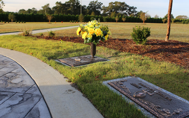 cremation burial plot at Pinewood Memorial Park in Greenville North Carolina